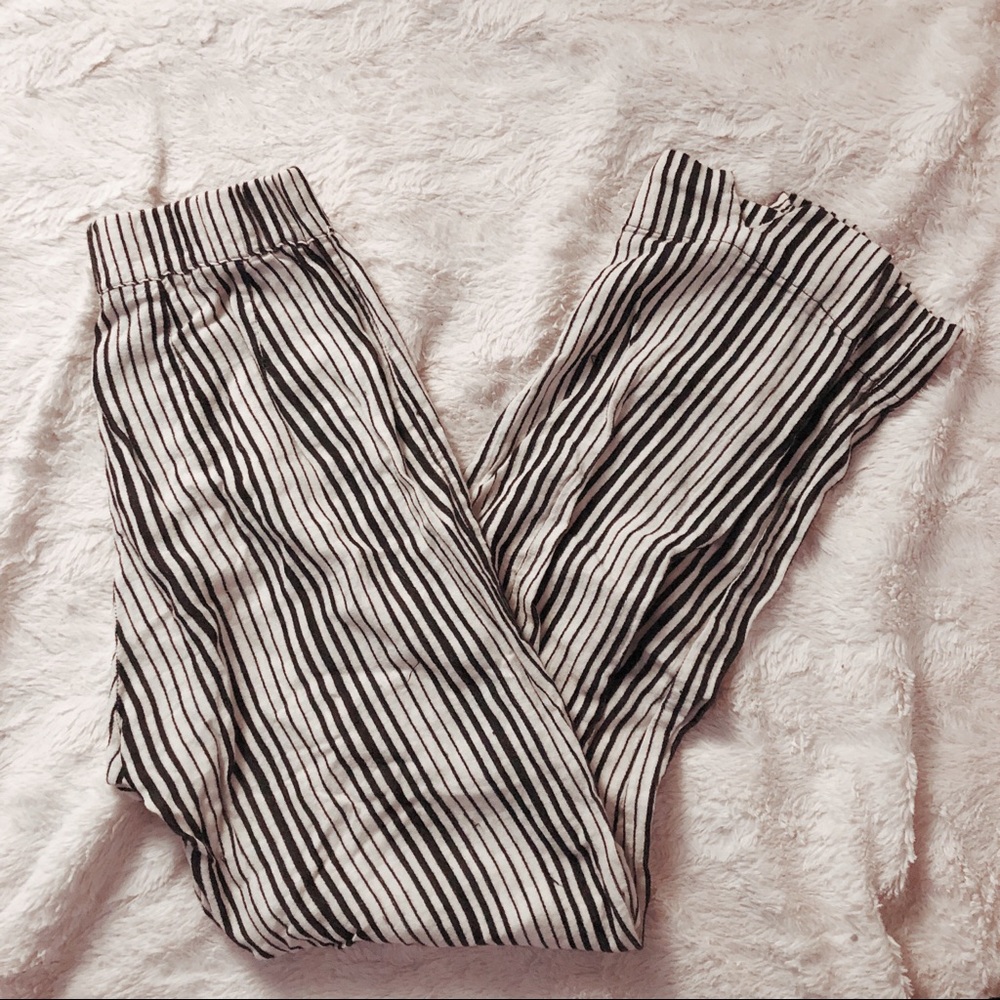 Brandy Melville pants - Picture 1 of 3